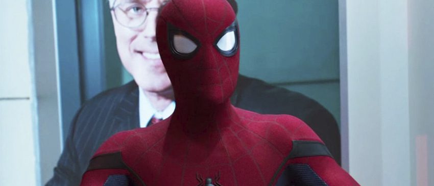 Homem-Aranha: De Volta ao Lar | Peter está atrasado para a escola em novo cartaz internacional!