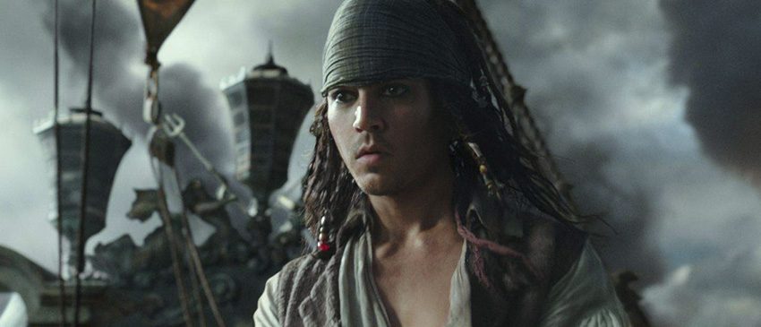 PIRATAS DO CARIBE: A VINGANÇA DE SALAZAR | Mais do jovem Jack Sparrow em novo trailer!