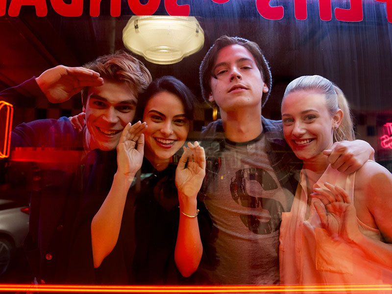 SÉRIES | Riverdale terá estreia simultânea com os EUA na Warner!