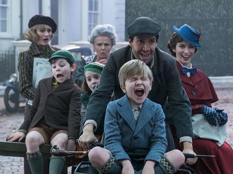 MARY POPPINS | O retorno delicado pelas mãos de Emily Blunt!